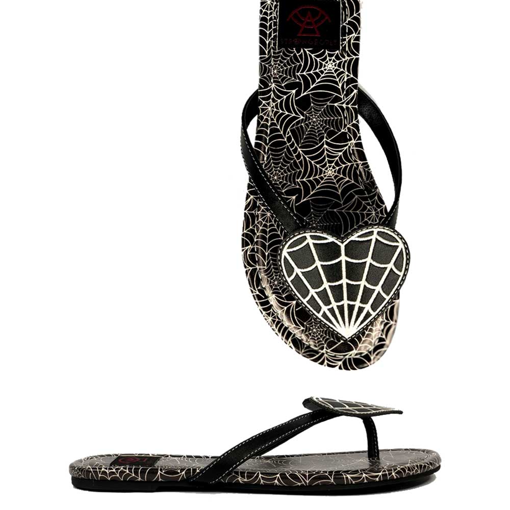 Strange Cvlt - Betty Web Heart Slippers - Schwarz